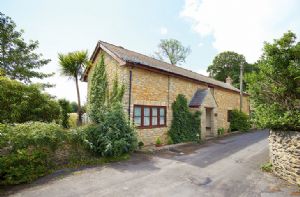 Self catering breaks at Old Piggeries in Burton Bradstock, Dorset