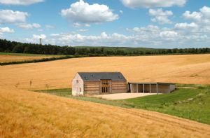 Self catering breaks at Blagdon Lower Barn in Martinstown, Dorset