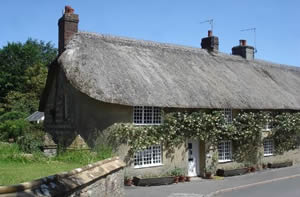 Self catering breaks at Laundry Cottage in Evershot, Dorset