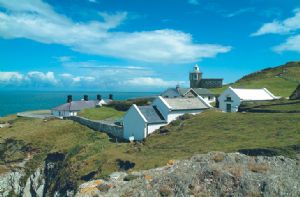Self catering breaks at Triton in Bull Point Lighthouse, Devon
