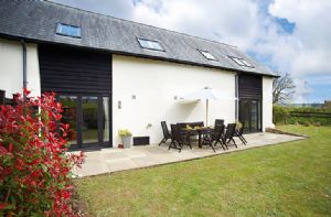 Self catering breaks at Harvest Moon in Feniton, Devon