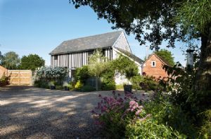 Self catering breaks at Lidwells Coach House in Goudhurst, Kent