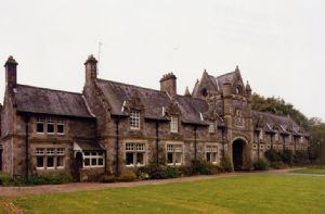 Self catering breaks at The Clock Tower in Newtonstewart, County Tyrone