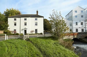 Self catering breaks at The Mill House in Buxton with Lamas, Norfolk