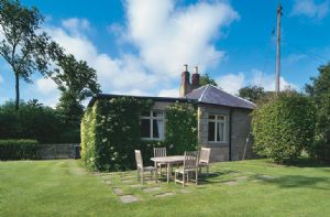 Self catering breaks at Melkington Lodge in Cornhill-on-Tweed, Northumberland