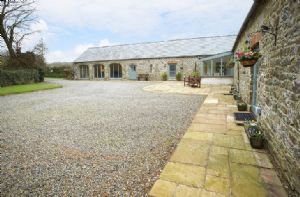Self catering breaks at The Old Carthouse in Narberth, Pembrokeshire