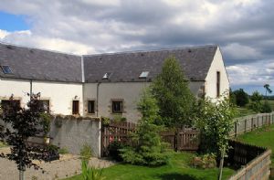 Self catering breaks at Red Kite Cottage in Killen, Ross-shire