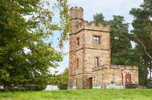 Self catering breaks at The Knoll Tower in Weston-under-Lizard Shifnal, Shropshire