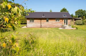 Self catering breaks at Larch Barn in North Perrott, Dorset