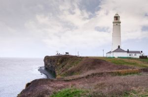 Self catering breaks at Ariel in Nash Point Lighthouse, Vale of Glamorgan