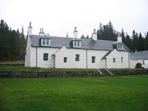 Self catering breaks at Two Houses Combined in Corrour, Inverness-shire