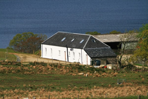 Self catering breaks at Cottage with sea views in Newton, Argyll