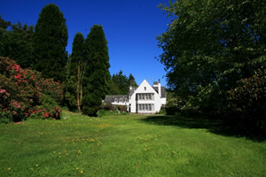 Self catering breaks at Riverside Country House in Aberchirder, Aberdeenshire