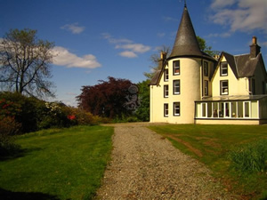 Self catering breaks at Holiday House with a view in Cauldhame, Stirlingshire