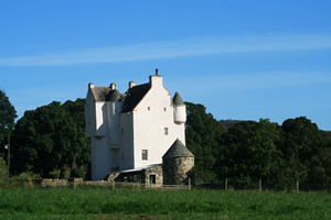 Self catering breaks at 16th Century Castle in Grantown-on-Spey, Morayshire