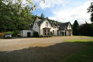Self catering breaks at Lochside Country House in Drumnadrochit, Inverness-shire