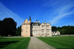 Self catering breaks at Historic Castle Apartment in Forres, Morayshire