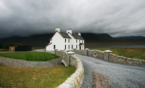 Self catering breaks at Isolated Highland Lodge in Aberfeldy, Perthshire