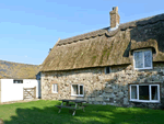 Hill Farm Cottage in Freshwater, Isle of Wight