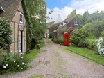 Willow Cottage in Ridgeway Cross, Herefordshire, West England