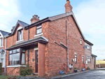 Churnet Valley Cottage in Froghall, Peak District, Central England