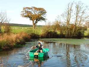 Self catering breaks at Corn House in Cardington, Shropshire