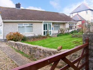 Self catering breaks at Fairacre in Llangennith, West Glamorgan