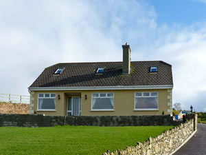 Self catering breaks at Hillcrest in Glenbeigh, County Kerry