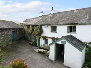 Self catering breaks at High Arnside in Coniston, Cumbria