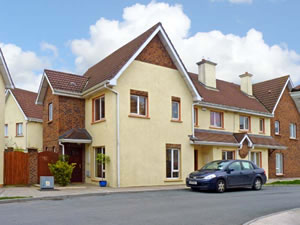 Self catering breaks at 22 Cluain na Greine in Dungarvan, County Waterford