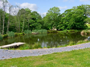 Self catering breaks at The Maples in Narberth, Pembrokeshire