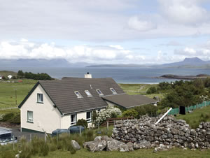 Self catering breaks at The Apartment in Aultbea, Wester Ross