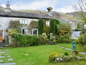 Self catering breaks at Stockdale House in Feizor, North Yorkshire