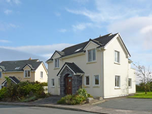 Self catering breaks at Number 14 Knights Haven in Knightstown, County Kerry