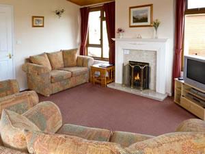Self catering breaks at 25 Silverdale in South Lakeland Leisure Village, Cumbria