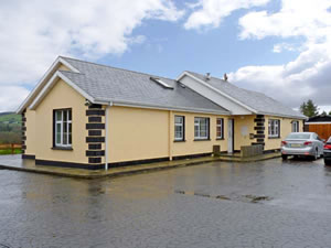 Self catering breaks at Inis Cealtra in Scarriff, County Clare