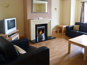 Self catering breaks at Number 9 Knights Haven in Knightstown, County Kerry
