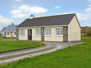 Self catering breaks at Slieve Mish View in Castlemaine, County Kerry