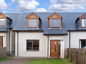Self catering breaks at 27 Allt Mor in Aviemore, Inverness-shire