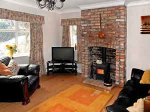 Self catering breaks at Sunnyside Cottage in Filey, North Yorkshire