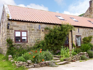 Self catering breaks at Wildflower Cottage in Danby, North Yorkshire