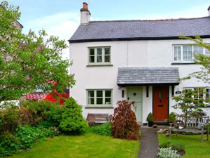 Self catering breaks at Rose Cottage in Cilcain, Flintshire