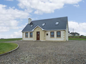 Self catering breaks at Ballycroy Cottage in Ballycroy, County Mayo