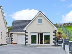 Self catering breaks at Radharc Na Hoilleann in Oughterard, County Galway