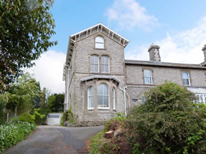 Self catering breaks at Fairhaven in Grange-over-Sands, Cumbria