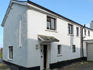 Self catering breaks at Jasmine Cottage in Tedburn St Mary, Devon