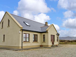 Self catering breaks at The Fairy Chair in Tully, County Galway