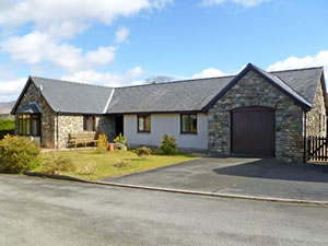 Self catering breaks at Y Gilfach in Llan Ffestiniog, Gwynedd