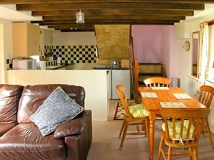 Self catering breaks at Fern Cottage in Saundersfoot, Pembrokeshire