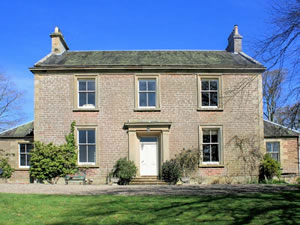 Self catering breaks at Duneaton House in Biggar, Lanarkshire